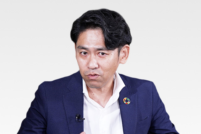 児玉 哲