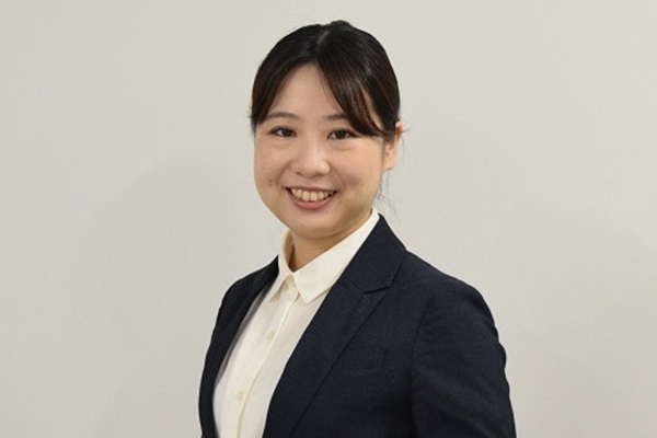 楢崎 かよ 氏