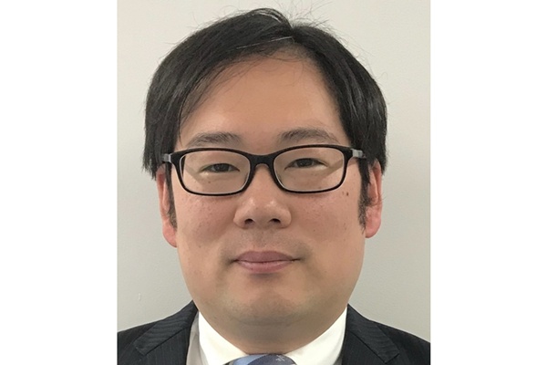 米田 和央