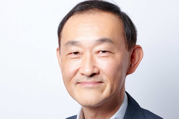 豊田 健一 氏
